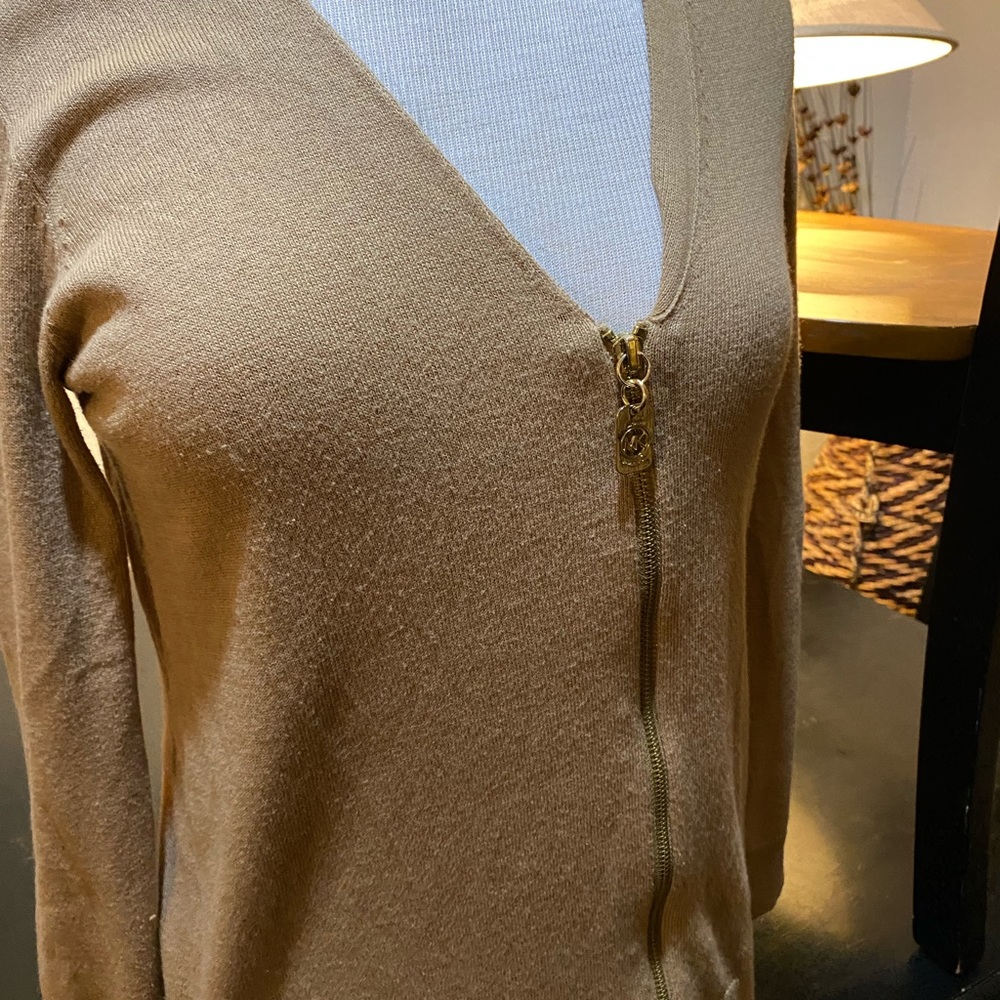 Beautiful Micheal Koors cardigan